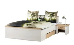 Bett mit 2 Nachtkommoden