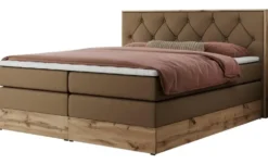 Boxspringbett mit Bettkasten