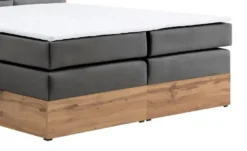 Boxspringbett mit Bettkasten
