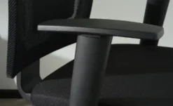 Drehstuhl schwarz