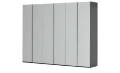 Drehtürenschrank