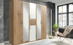 Drehtürenschrank