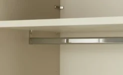 Drehtürenschrank