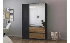 Drehtürenschrank
