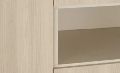 Drehtürenschrank mit Beleuchtung