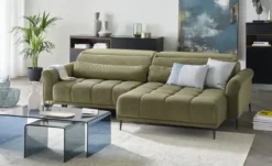 Ecksofa mit elektrischer Sitztiefenverstellung