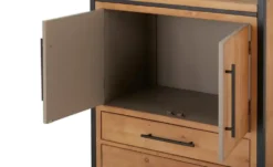 Highboard