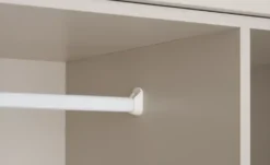 Hochbett mit Kleiderschrank und Schreibtisch