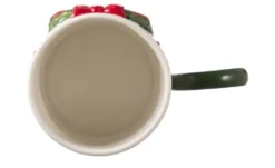 HOME STORY Tasse mit Weihnachtskranz