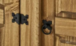 Kleiderschrank