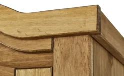 Kleiderschrank