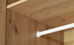 Kleiderschrank
