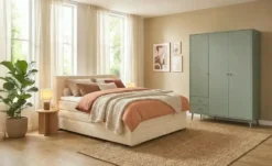 Kleiderschrank