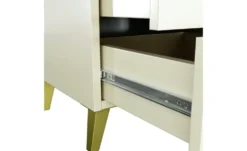 Nachttisch mit 3 Schubladen