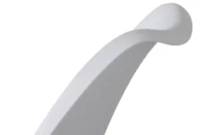 Schalenstuhl mit Armlehnen