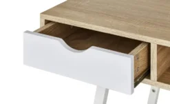 Schreibtisch