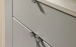 Schuhschrank