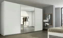 Schwebetürenschrank