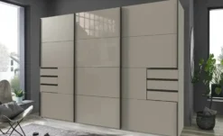 Schwebetürenschrank