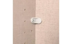 Spiegelschrank mit Einlegeböden