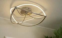 Trio LED-Deckenleuchte, Nickel-matt, geschwungen