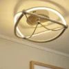 Trio LED-Deckenleuchte, Nickel-matt, geschwungen