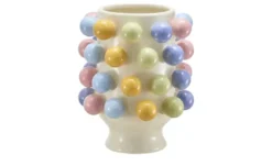Vase mit Kugeln