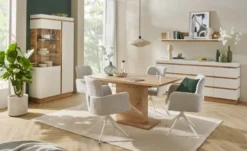 Vitrine breit